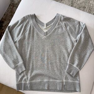 Aerie double V neck sweatshirt size XS oversized NWT gray